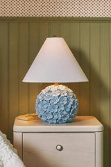 Aster Hydrangea Table Lamp